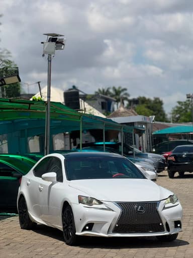 LEXUS IS250 2014 FSPORT GOING AT DISTRESS