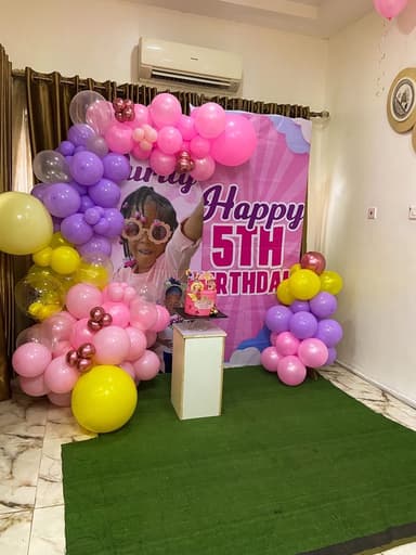 Balloon decoration