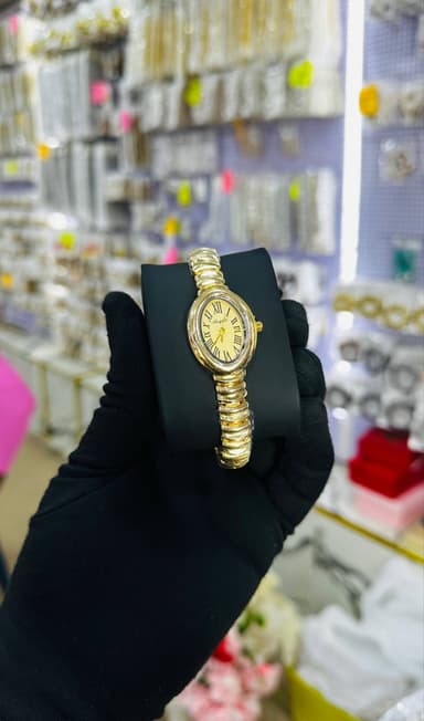 Quality chain wristwatch