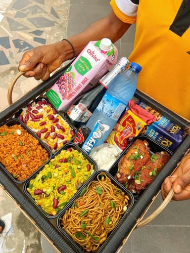 Food tray