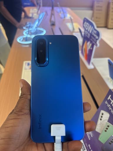 Infinix Hot 70