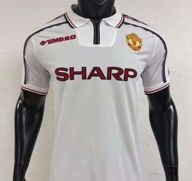 Man united retro jersey